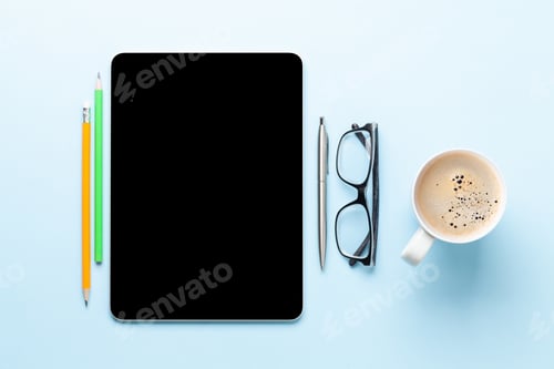 Preview: Tablet with blank screen