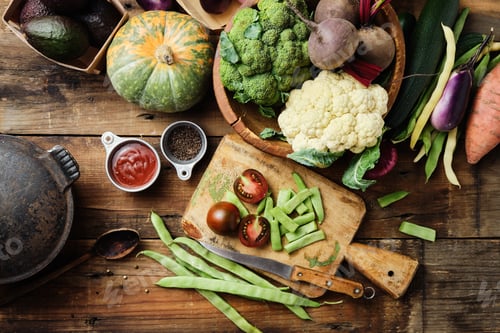 Preview: Fresh organic vegetables for healthy cooking