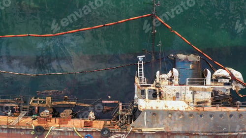 Preview: Fragment of the deck of a sunken ship.