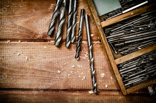 Preview: Various drill bits for drills.