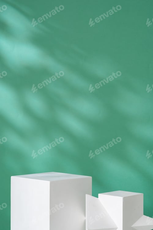 Preview: Simple geometric shapes on a green background with soft lighting