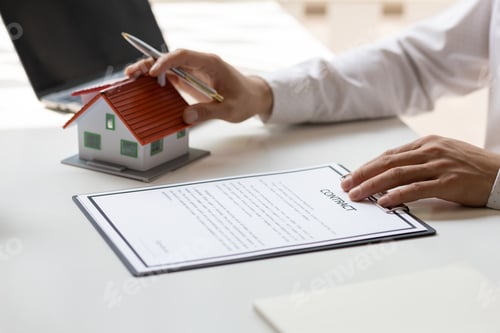 Preview: real estate agent presents the contract documents and explains the conditions for signing contract