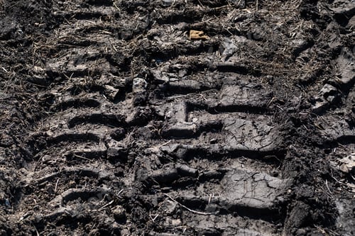 Preview: Tire Tracks Protector on Dirt. Wheel's Trail Tread.