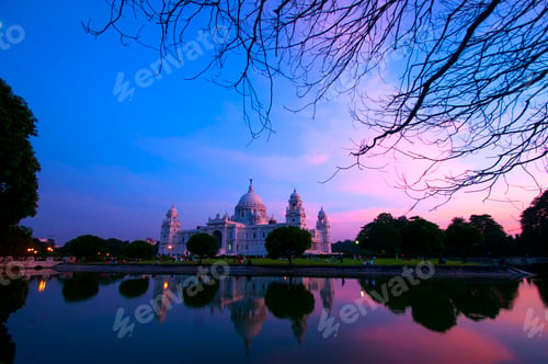 Preview: Historic Victoria Memorial architectural monument and museum at sunset. Kolkata, India.