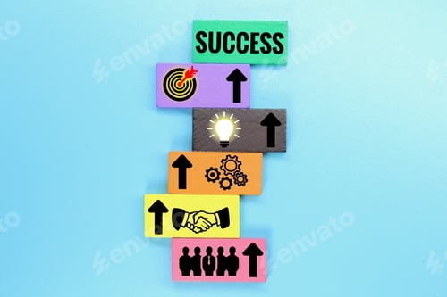 Preview: colored boards with targeted business icons and the concept of success