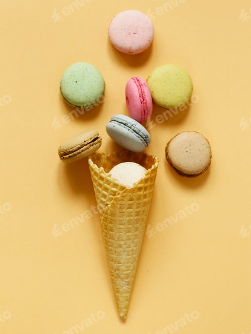 Preview: Colorful Macaroons