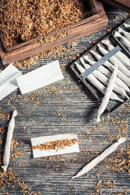 Preview: Handmade cigarettes with tobacco