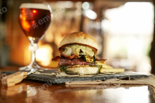 Preview: tasty beef sandwich in black background