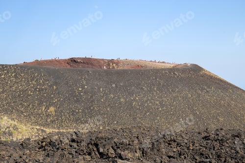 Preview: View of the Silvestri crater. Etna