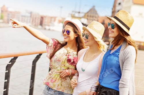Preview: Three friends hanging out in the city