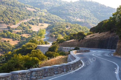 Preview: Winding mountain road in Greece, Kalambaka