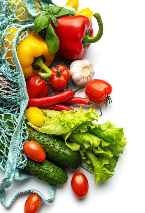 Preview: Fresh organic vegetables in a reusable mesh bag