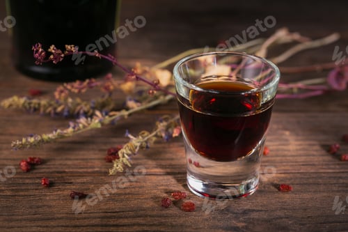 Preview: Herbal bitter liqueur with different natural ingredients.