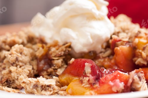 Preview: peach and plum crumble