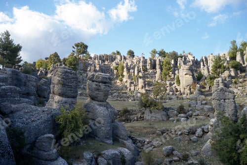 Preview: Beautiful rock formations under blue sky.