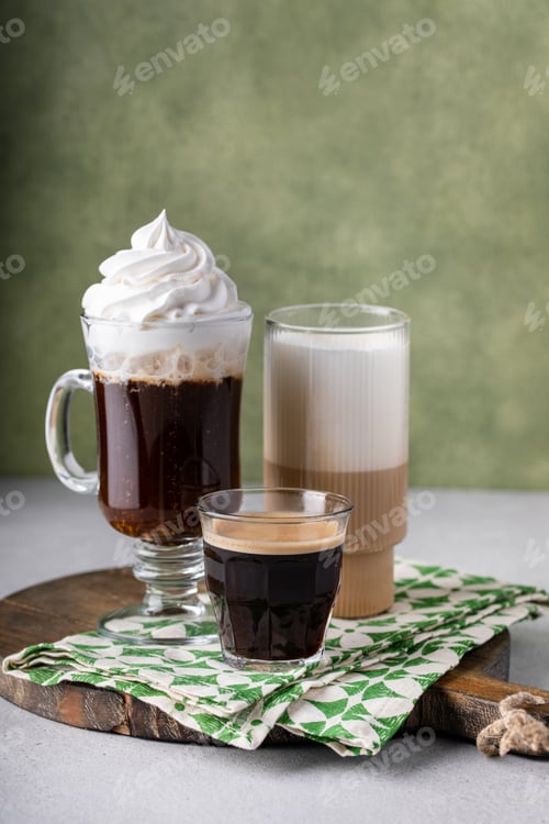 Preview: Variety of coffee drinks on green background, Irish coffee