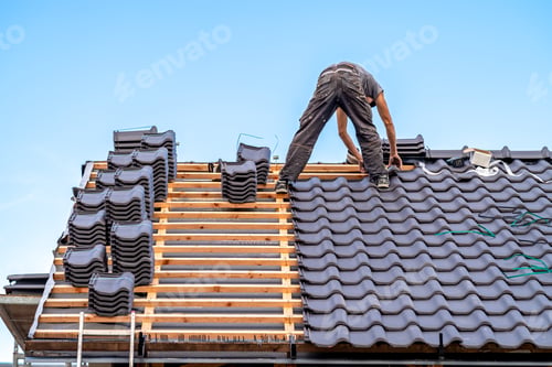 Preview: ceramic roof covering, construction of a new roof of a family house