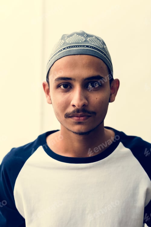 Preview: A cheerful muslim man