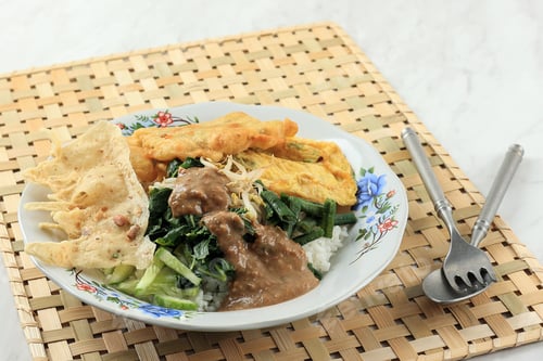 Preview: Nasi Pecel Madiun