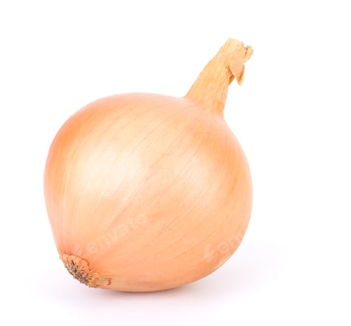 Preview: Fresh onion isolated on white background