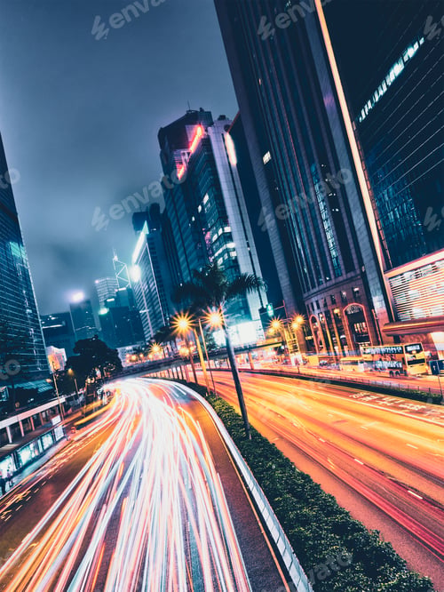 Preview: Street traffic in Hong Kong at night