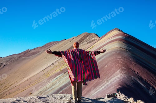Preview: Rainbow mountain