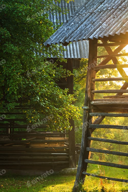 Preview: Rural farm house sheds in Slovenia