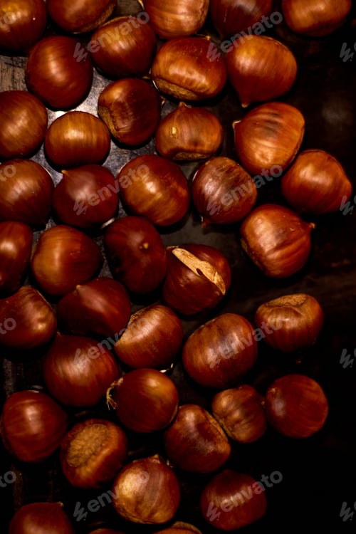 Preview: Chestnuts, maroni roasted chestnuts, popular autumn street food