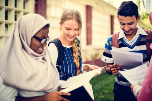 Preview: Diverse children studying