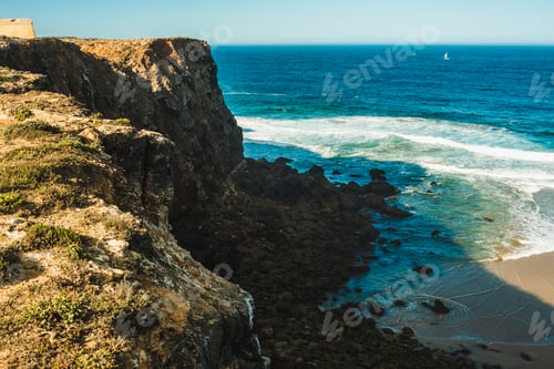 Preview: Beautiful beaches of fine sand and high, slender cliffs, one morning, in the Algarve.