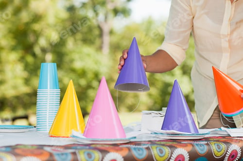 Preview: Mother preparing for birthday party