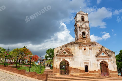 Preview: Church in a small touristic Cuban Town during a vibrant sunny day