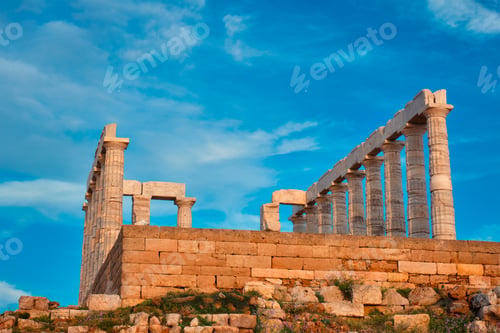 Preview: Poseidon temple ruins on Cape Sounio on sunset, Greece