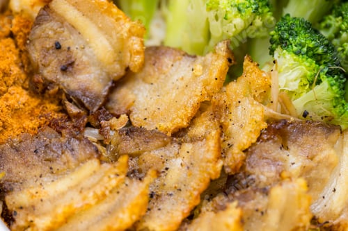 Preview: Grill slice of pork meat in the bowl