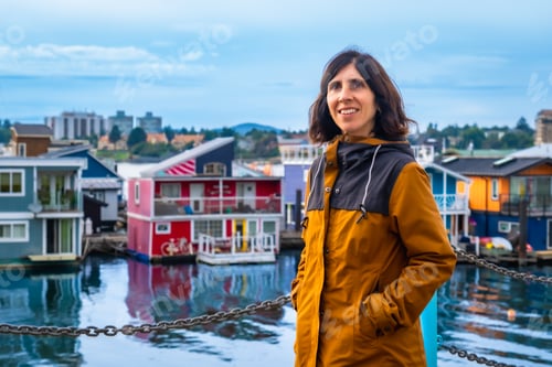 Preview: Tourist enjoying fisherman's wharf floating houses in victoria, british columbia
