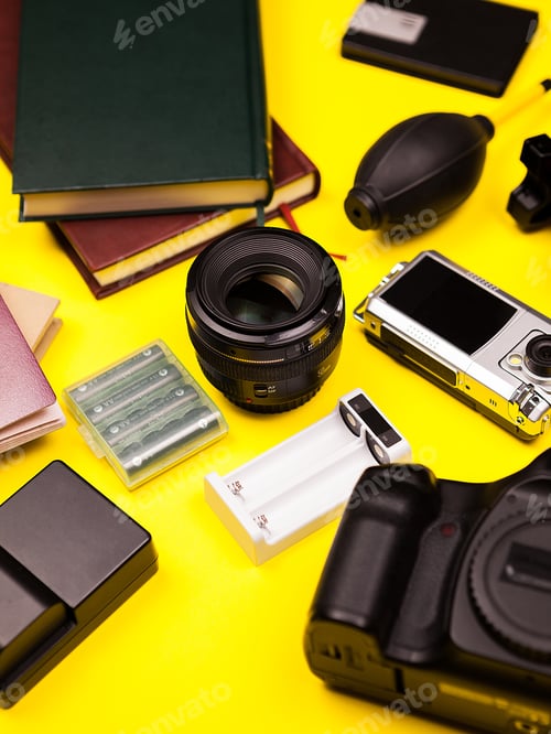 Preview: Flat Lay of travel blogger kit