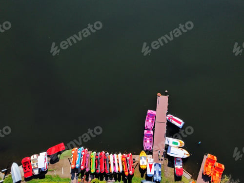 Preview: Boats moored in marina