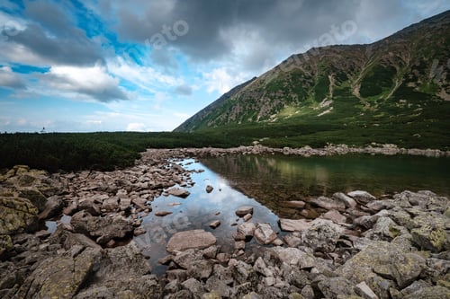 Preview: Czarny Staw Gasienicowy in Tatras Mountains Poland