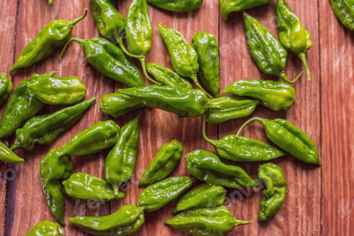 Preview: Closeup shot of fresh green peppers