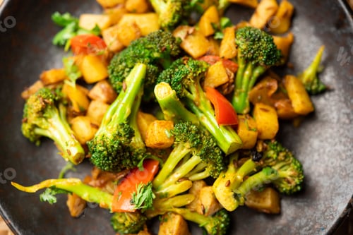 Preview: Indian style Broccoli And Aloo Poriyal or South Indian Broccoli And Potato Stir Fry vegetable recipe