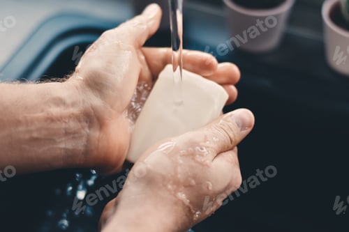 Preview: Washing hands