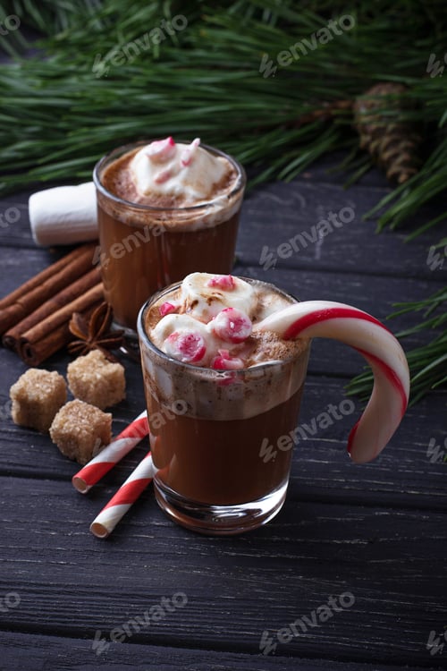 Preview: Christmas hot chocolate with marshmallows