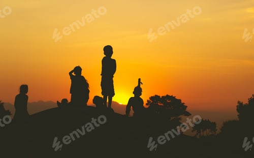 Preview: Children's enjoying sunset - Golden hour