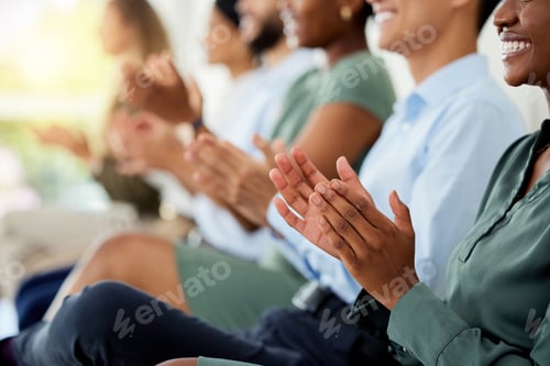Preview: Business people clapping hands at corporate seminar in a modern, creative and company building. Clo