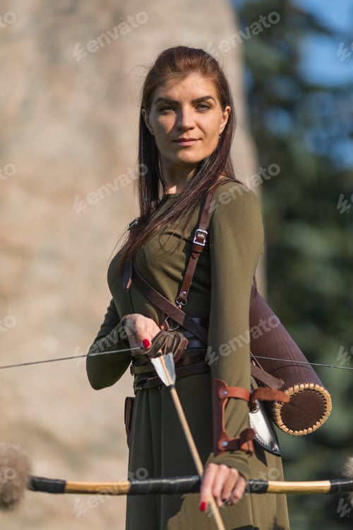 Preview: Girl with bow and arrow in green suit