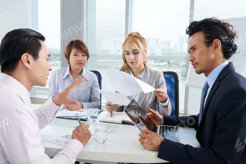Preview: Business discussion