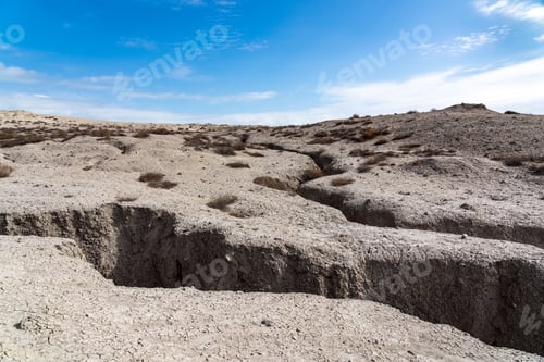 Preview: Faults of the earth crust, consequence of the earthquake