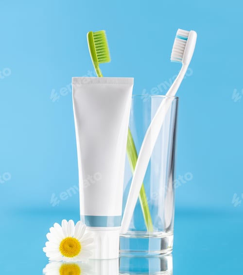 Preview: Toothpaste and toothbrushes
