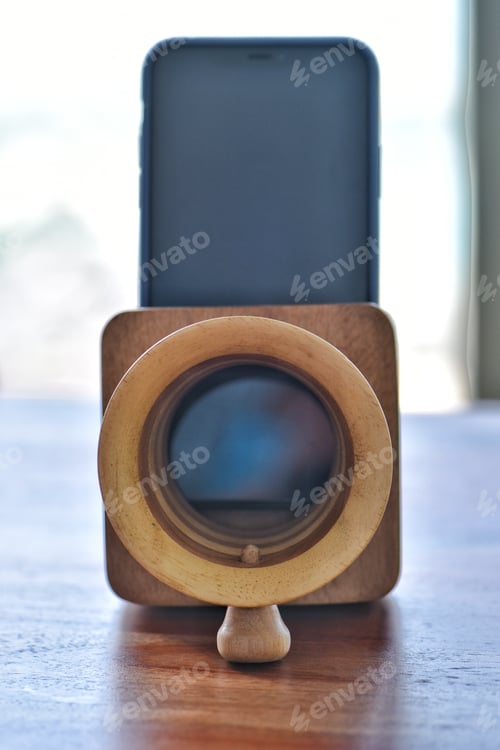 Preview: Handmade homemade original eco friendly natural wood smartphone speaker