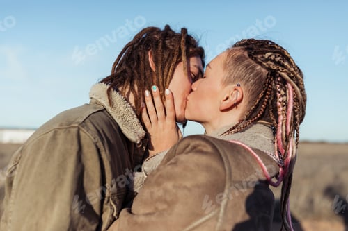 Preview: Cute couple